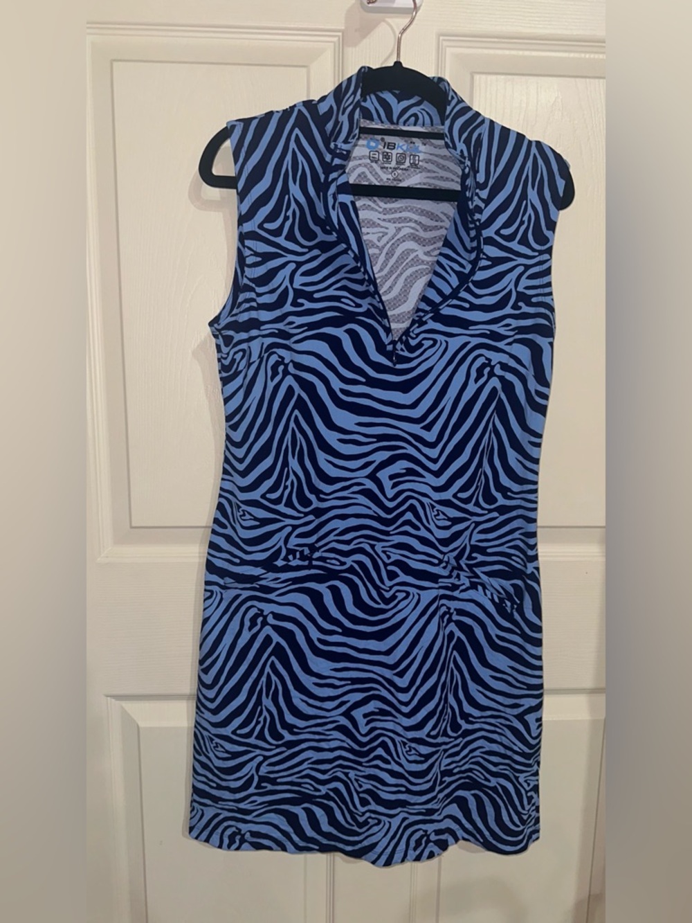 IBKUL Blue Zebra-Print Sports dress with pockets S athletic golf
